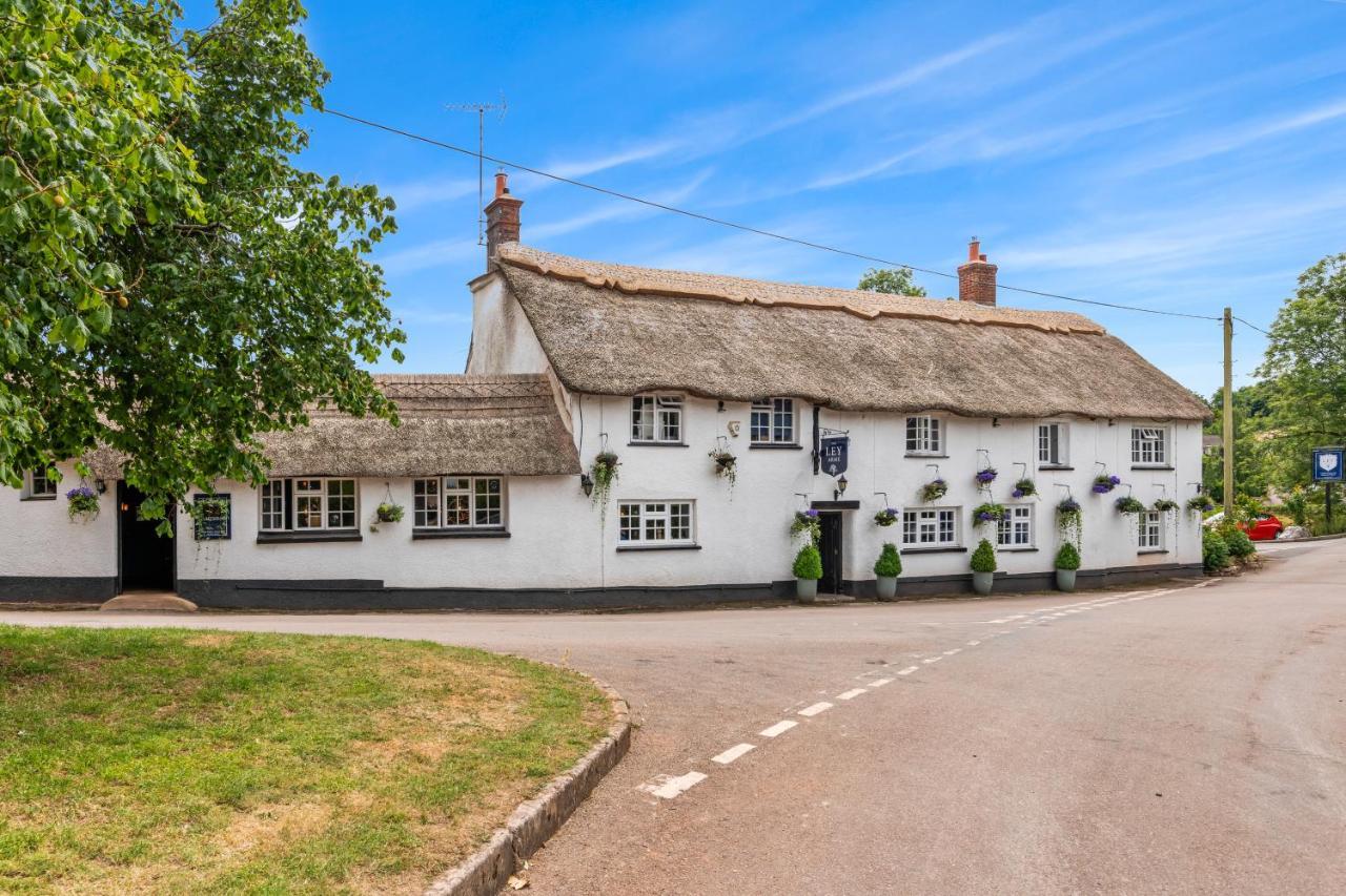 Cramwell Cottage, The Ley Arms Эксетер Экстерьер фото